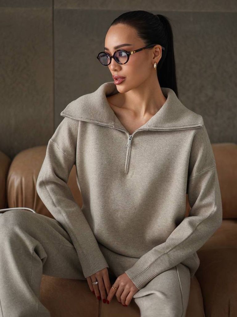 Кашеміровий костюм з джемпером зі змійкою