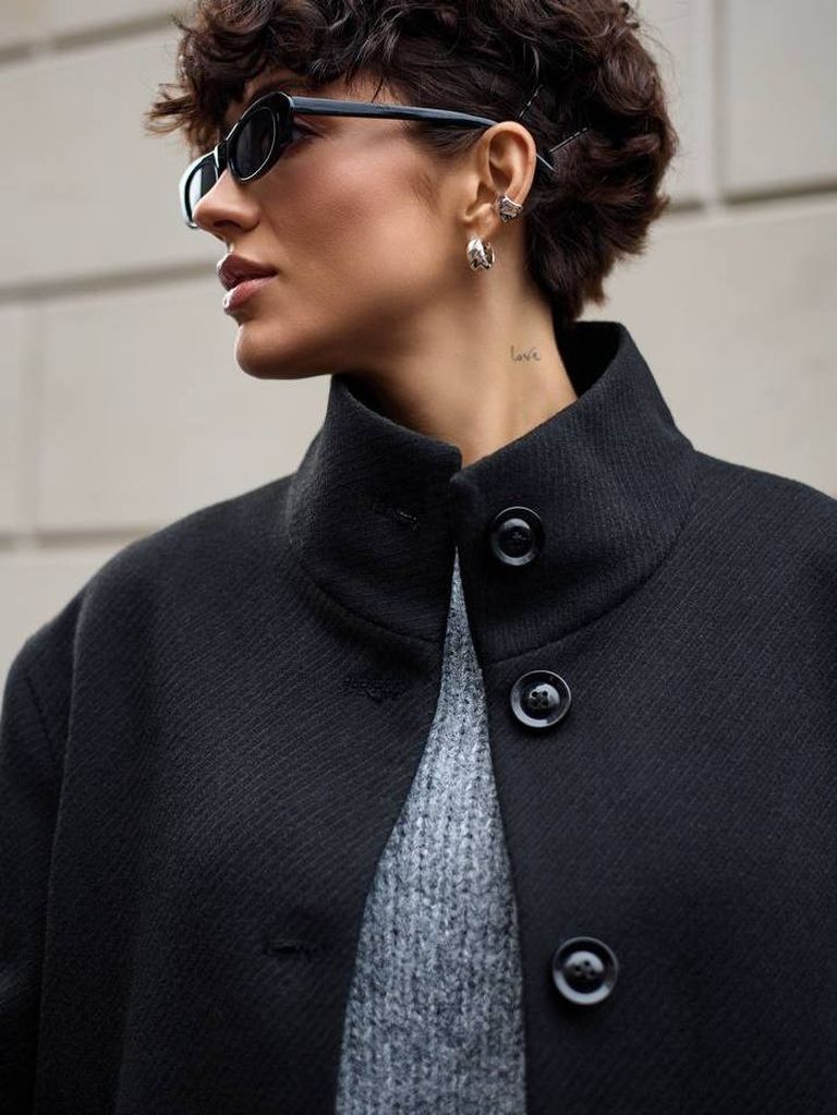 Демісезонне пальто жакет з коміром стійкою