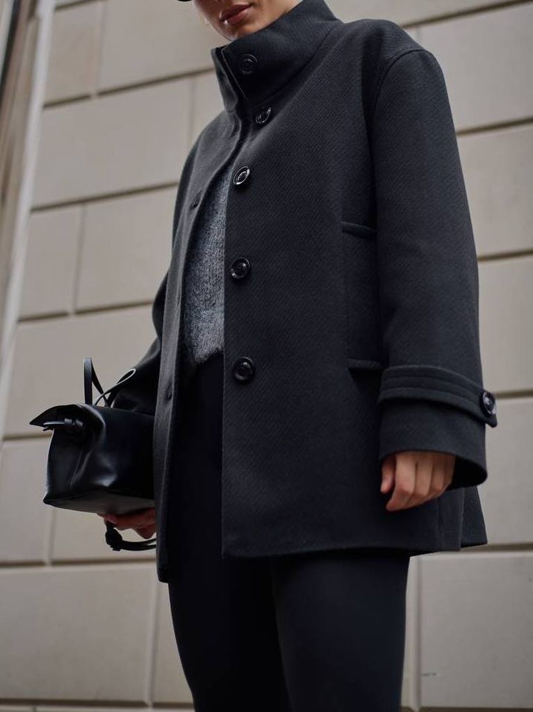 Демісезонне пальто жакет з коміром стійкою