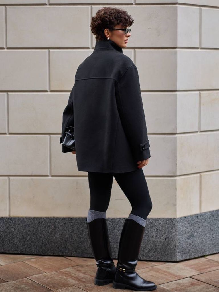 Демісезонне пальто жакет з коміром стійкою