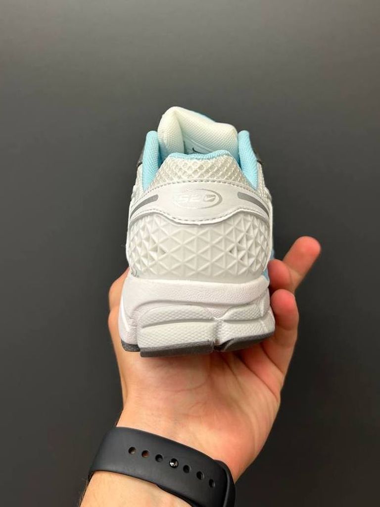 Кросівки Nike Vomero Zoom 5 White Blue натуральна шкіра