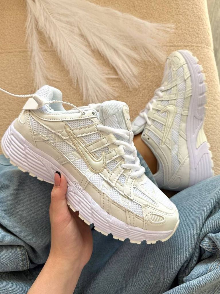Кросівки біло-бежеві Nike P-6000 White 