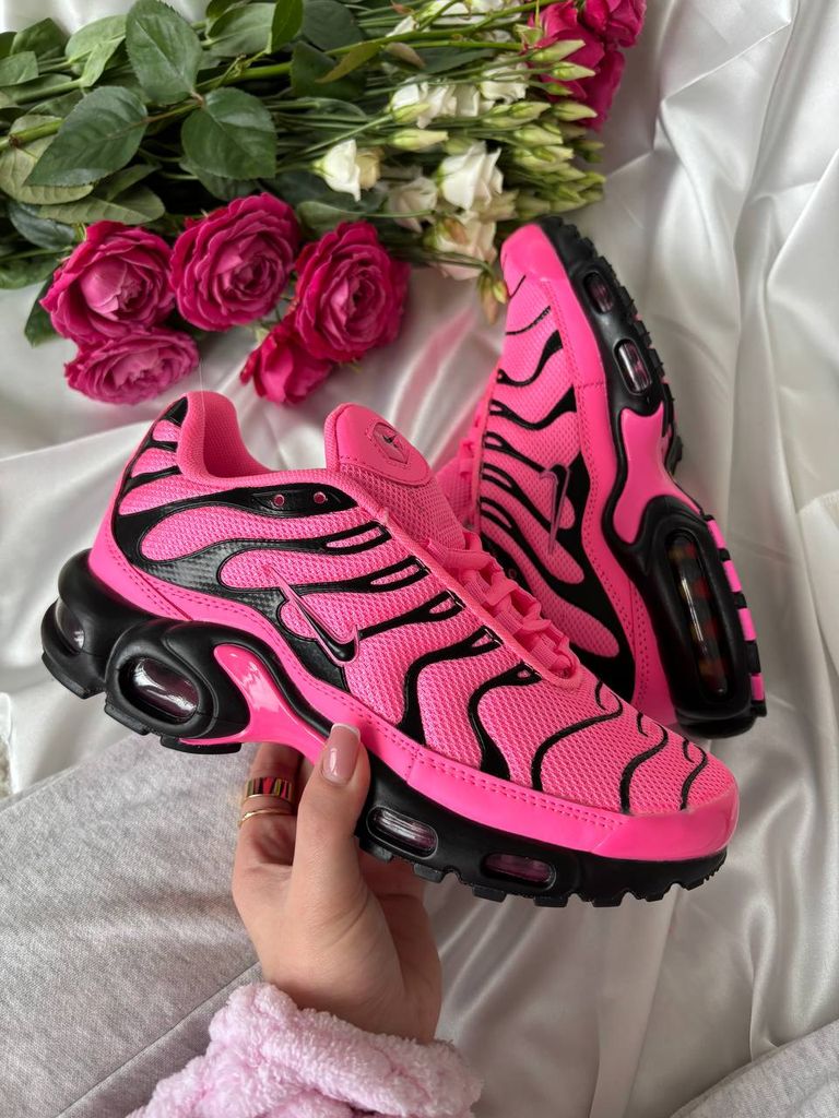 Кросівки рожево-чорні Nike Air Max TN Pink Black