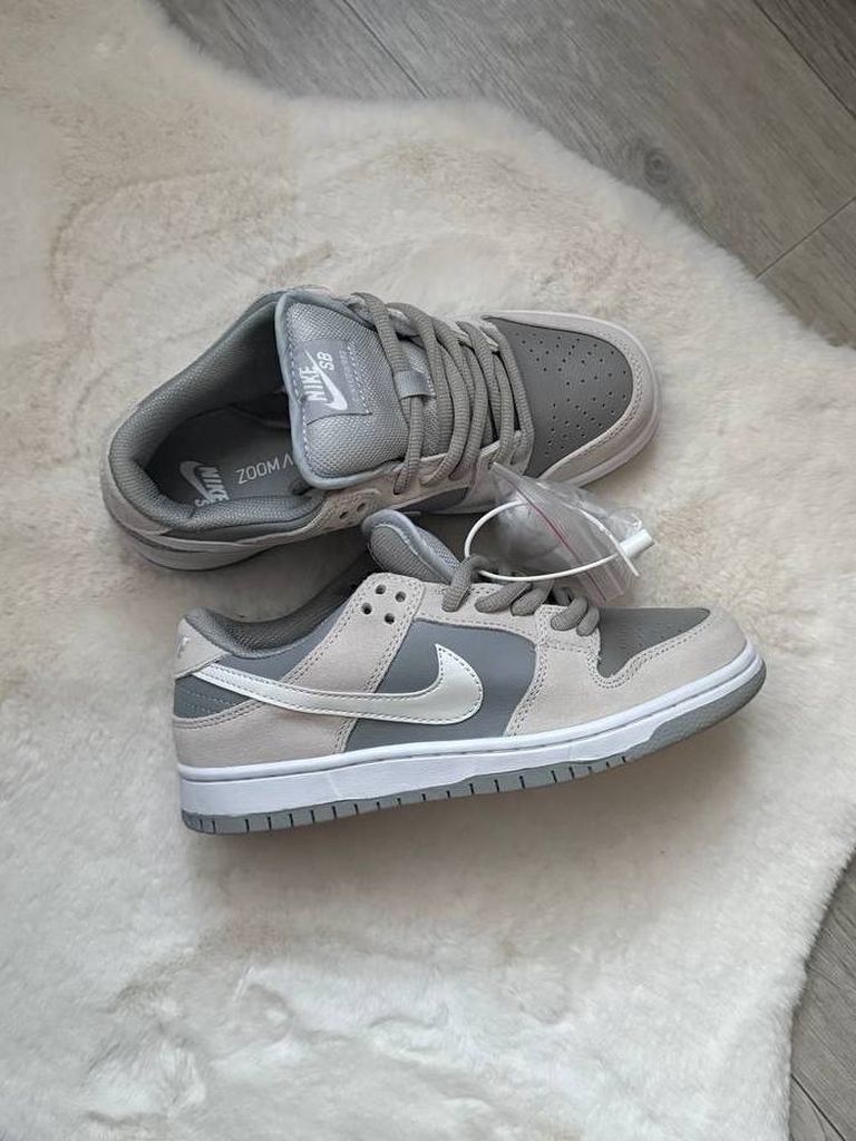 Кросівки сіро-бежеві Nike Dunk SB Grey