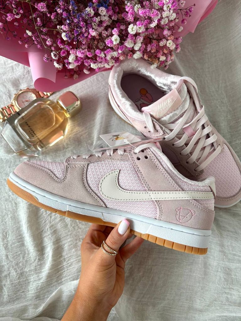 Кросівки рожеві Nike Dunk Low Teddy Bear Pink