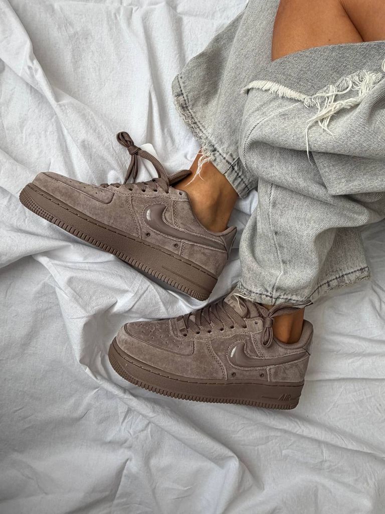 Кросівки Nike Air Force 1 ‘07 Mink Brown