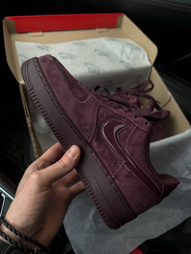 Кросівки Nike Air Force 1 ‘07 Burgundy Crush