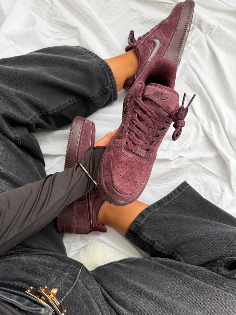 Кросівки Nike Air Force 1 ‘07 Burgundy Crush