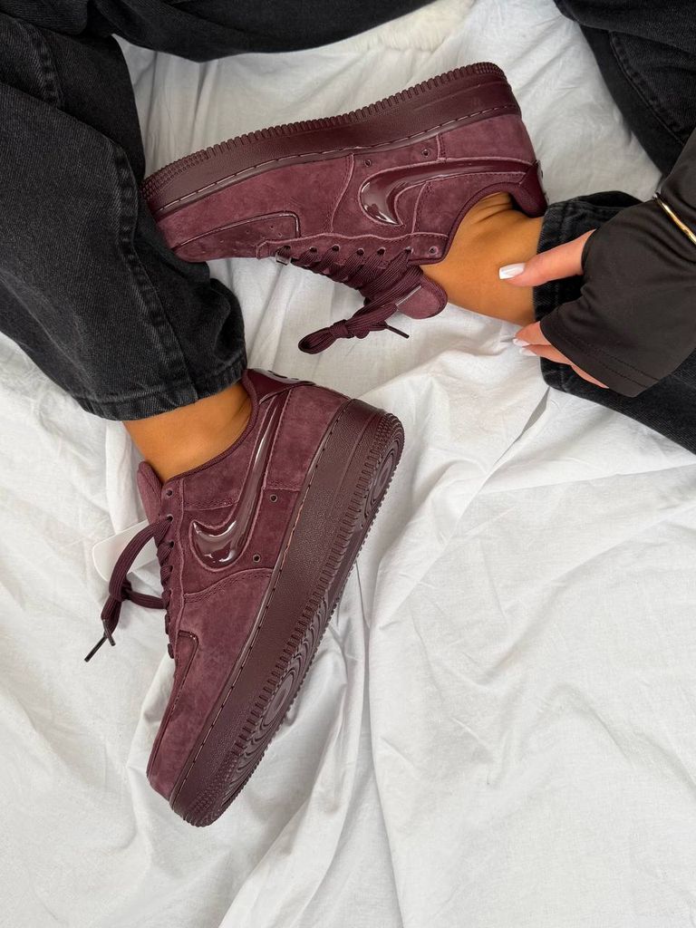 Кросівки Nike Air Force 1 ‘07 Burgundy Crush