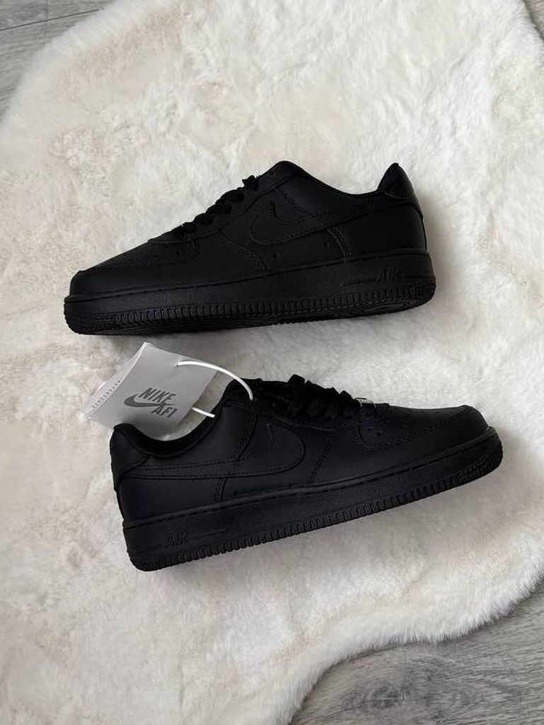 Кросівки чорні Nike Air Force Black PREMIUM