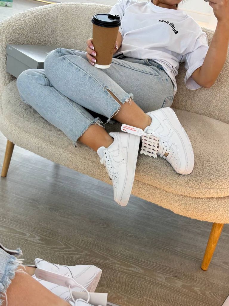 Кросівки білі Nike Air Force White
