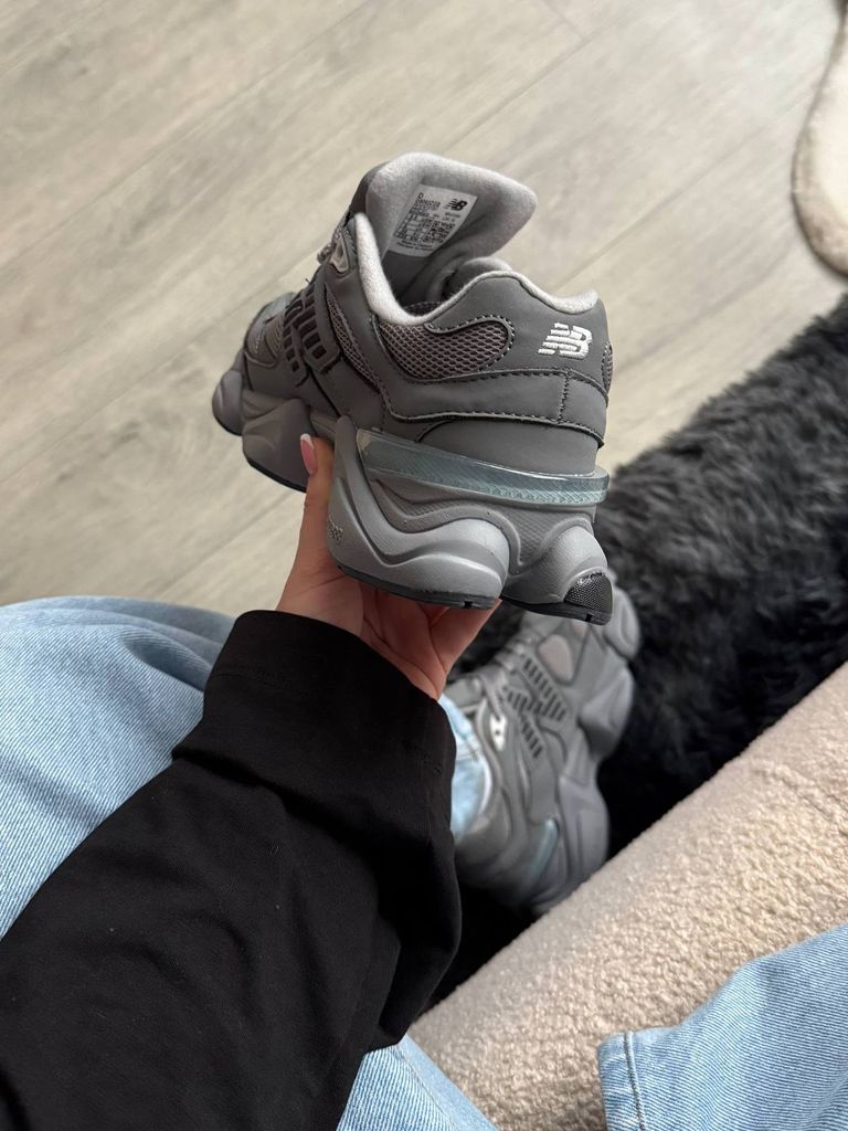 Кросівки сірі New Balance 9060 Shadow Grey