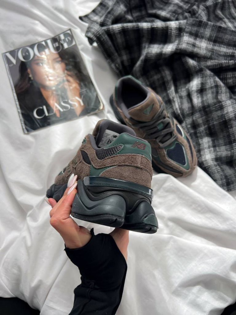 Кросівки New Balance 9060 Beef and Broccol Premium