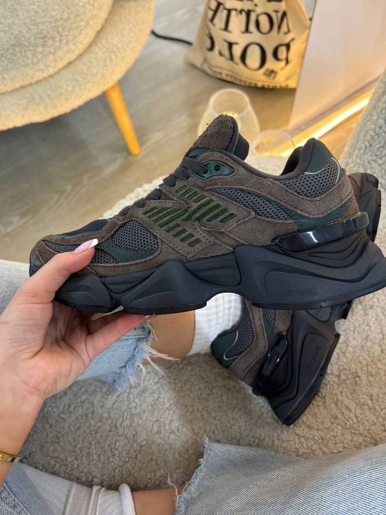 Кросівки New Balance 9060 Beef and Broccol Premium