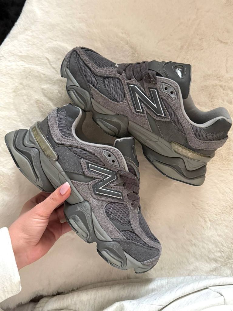 Кросівки сірі New Balance 9060 Grey