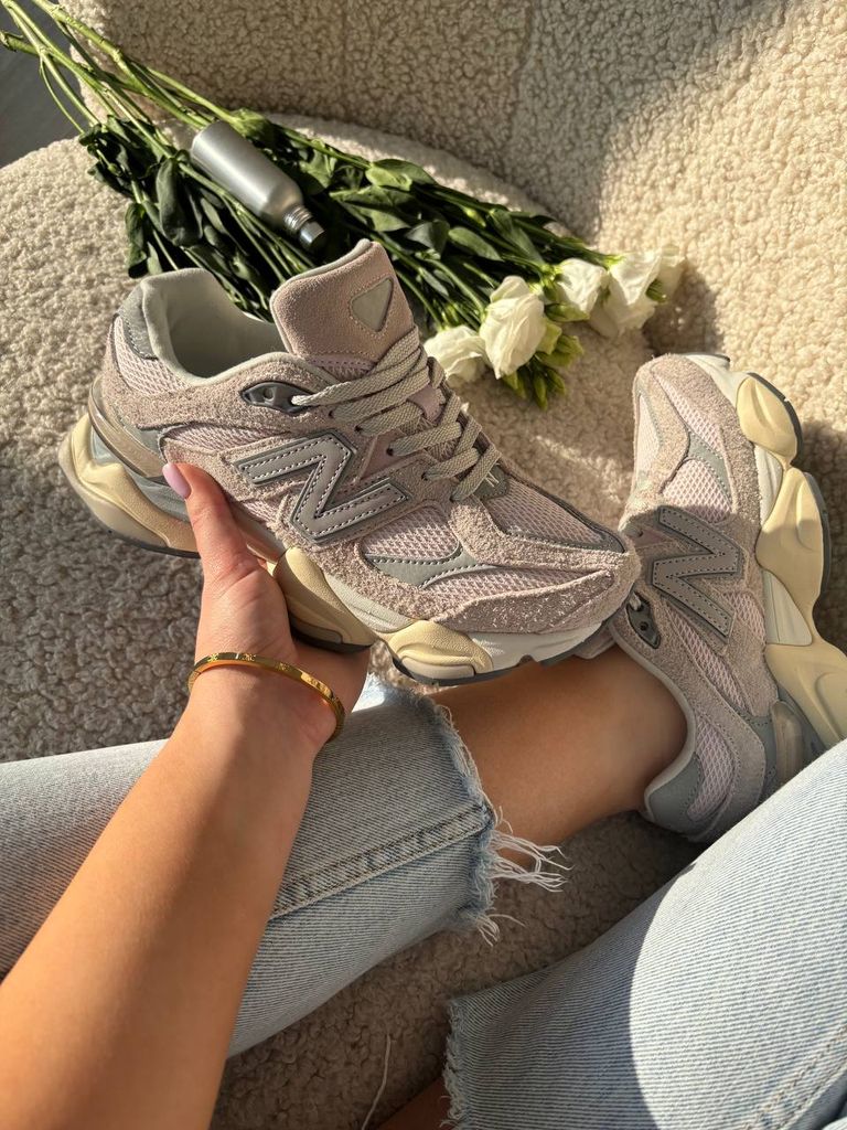 Кросівки New Balance 9060 Pink Grey