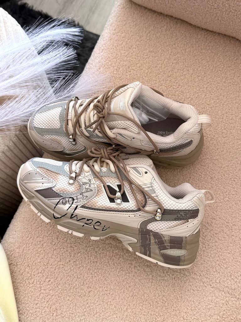 Кросівки бежеві New Balance 530 Custom Beige
