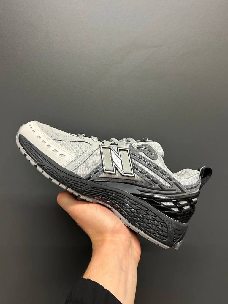 Кросівки сірі New Balance 1906R Grey