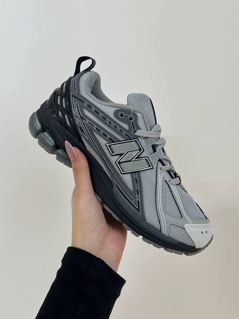 Кросівки сірі New Balance 1906R Grey