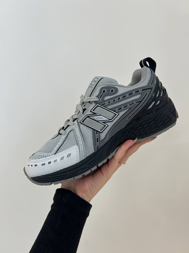 Кросівки сірі New Balance 1906R Grey