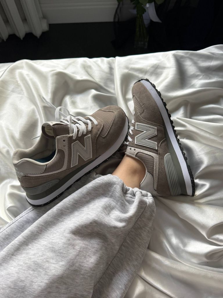 Кросівки сірі New Balance 574 Grey-White
