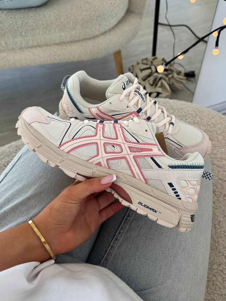 Кросівки бежеві Asics Gel Kahana Milk Pink