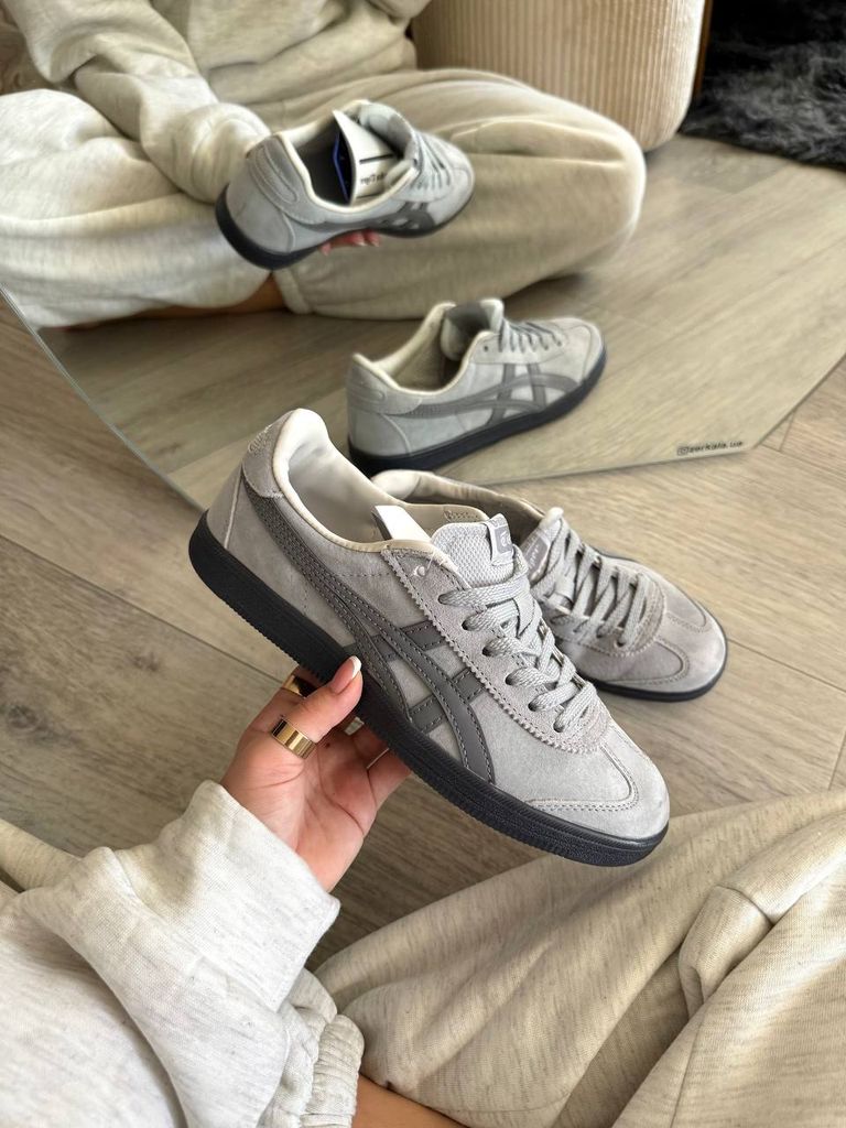 Кросівки сірі Asics Onitsuka Tiger Grey