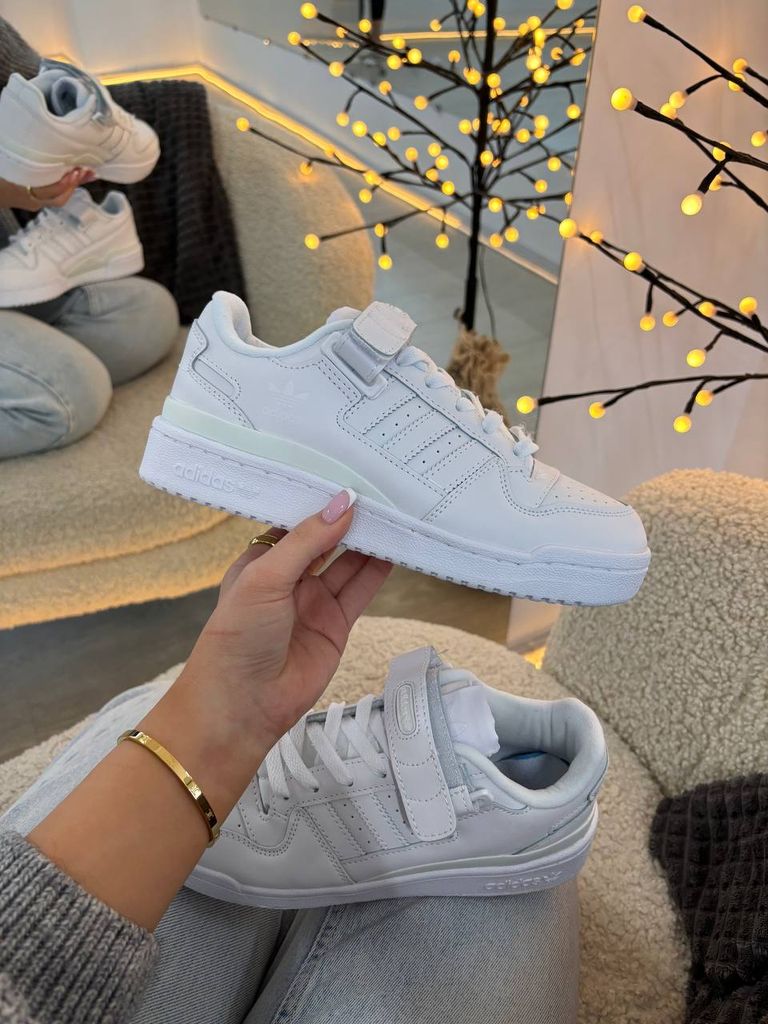 Кросівки білі Adidas Forum White Lux