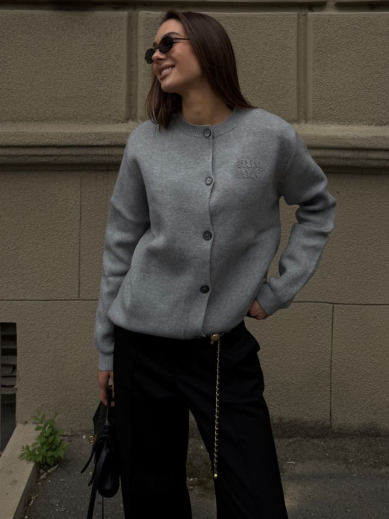 Сірий бавовняний трикотажний кардиган в стилі MIU MIU