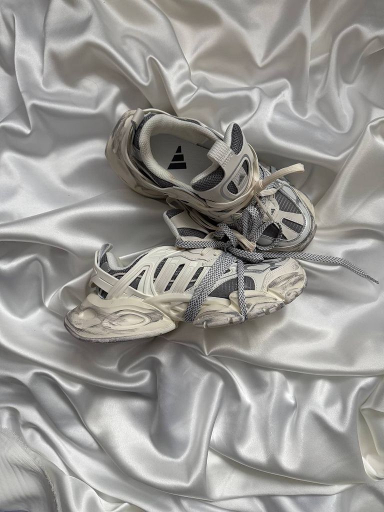 Кросівки Adidas Vento XLG White Silver 