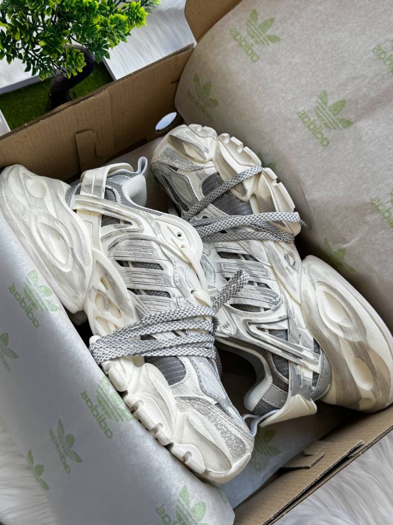 Кросівки Adidas Vento XLG White Silver 