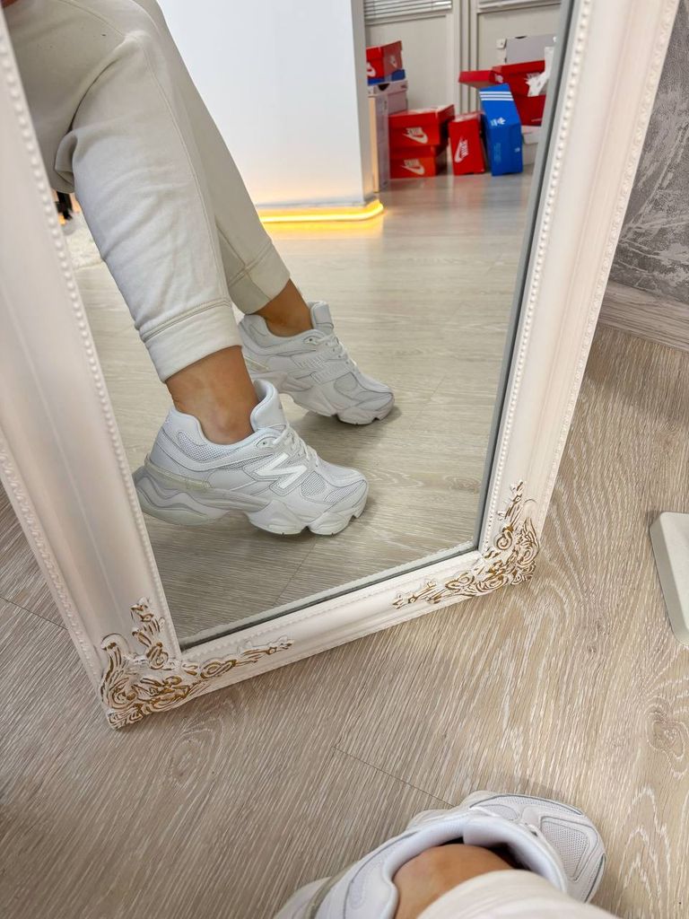 Кросівки білі New Balance 9060 Full White