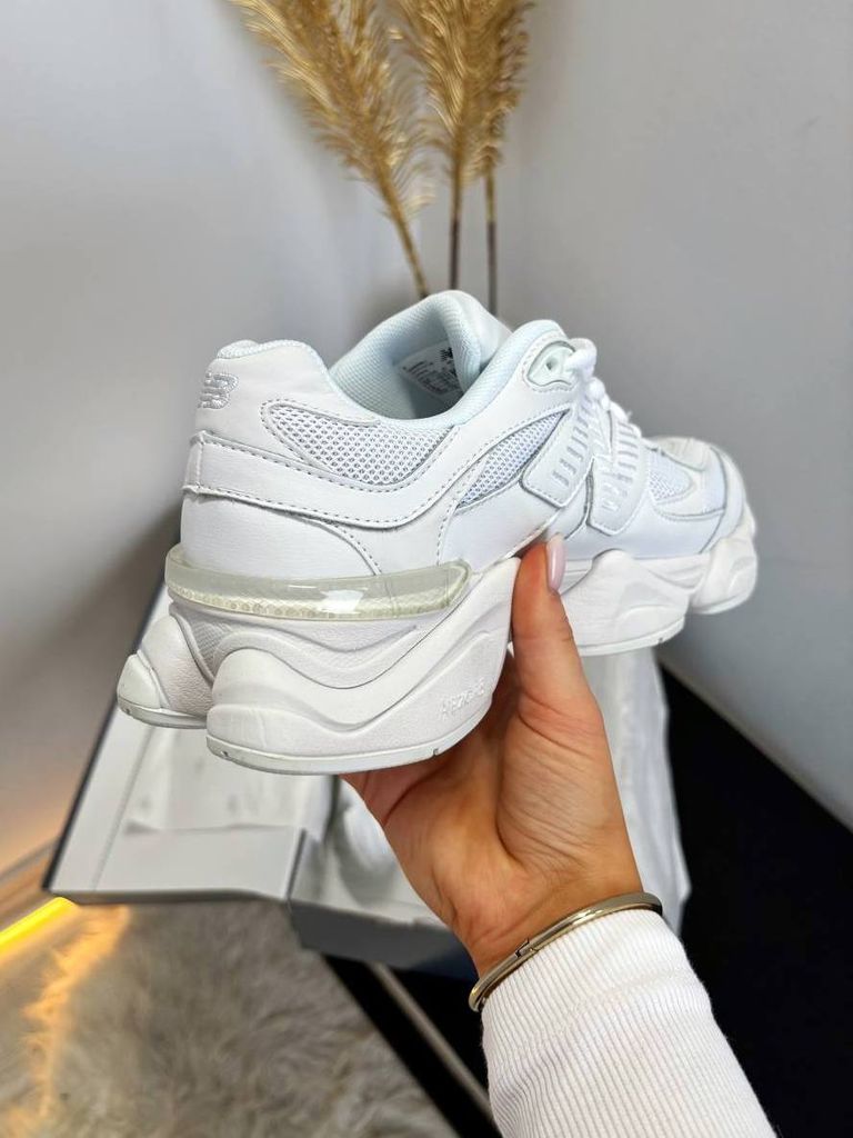 Кросівки білі New Balance 9060 Full White