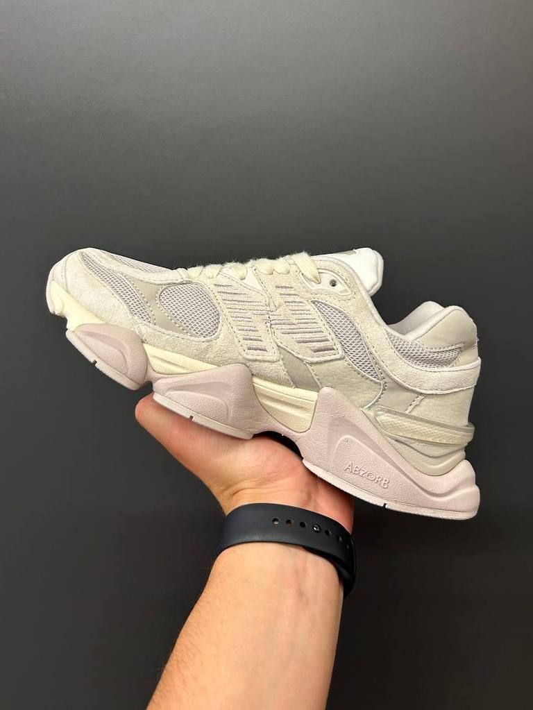 Кросівки New Balance 9060 Beige