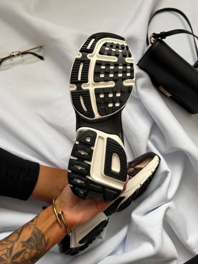 Кросівки шоколадні Nike V2K Runtekk Brown Black