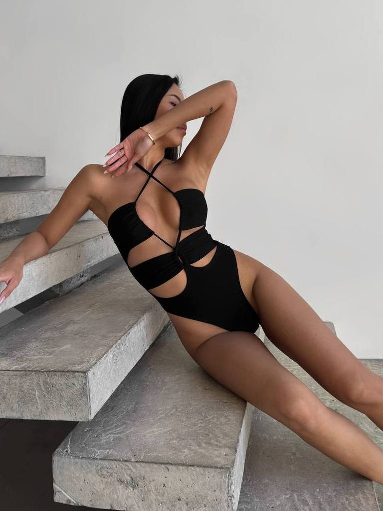 Купальник суцільний з вирізами і 3D квіткою