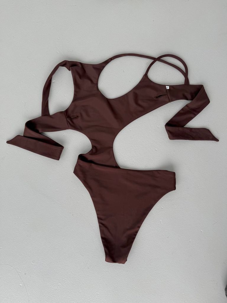 Купальник монокіні з фігурними вирізами