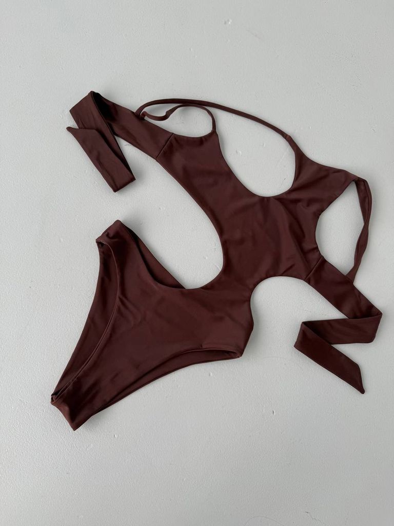 Купальник монокіні з фігурними вирізами