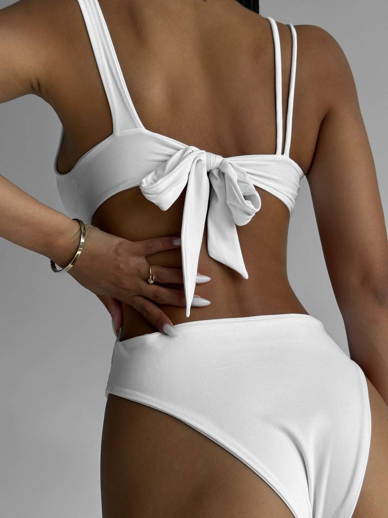 Купальник монокіні з фігурними вирізами