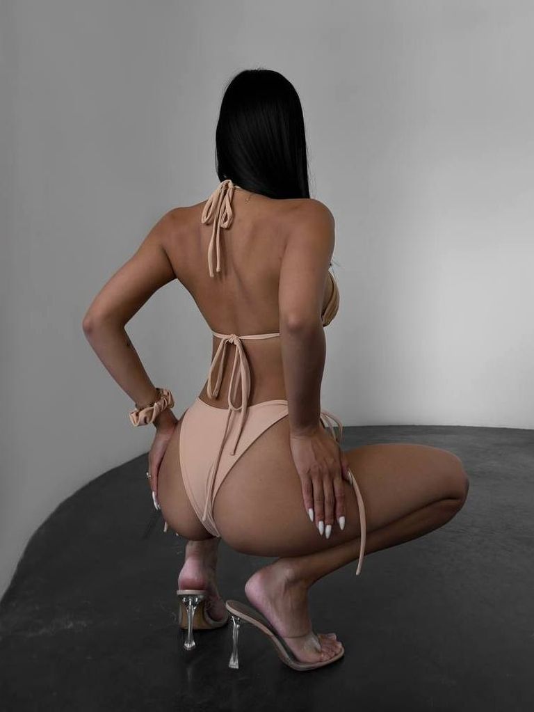 Бежевий купальник бікіні на зав'язках 