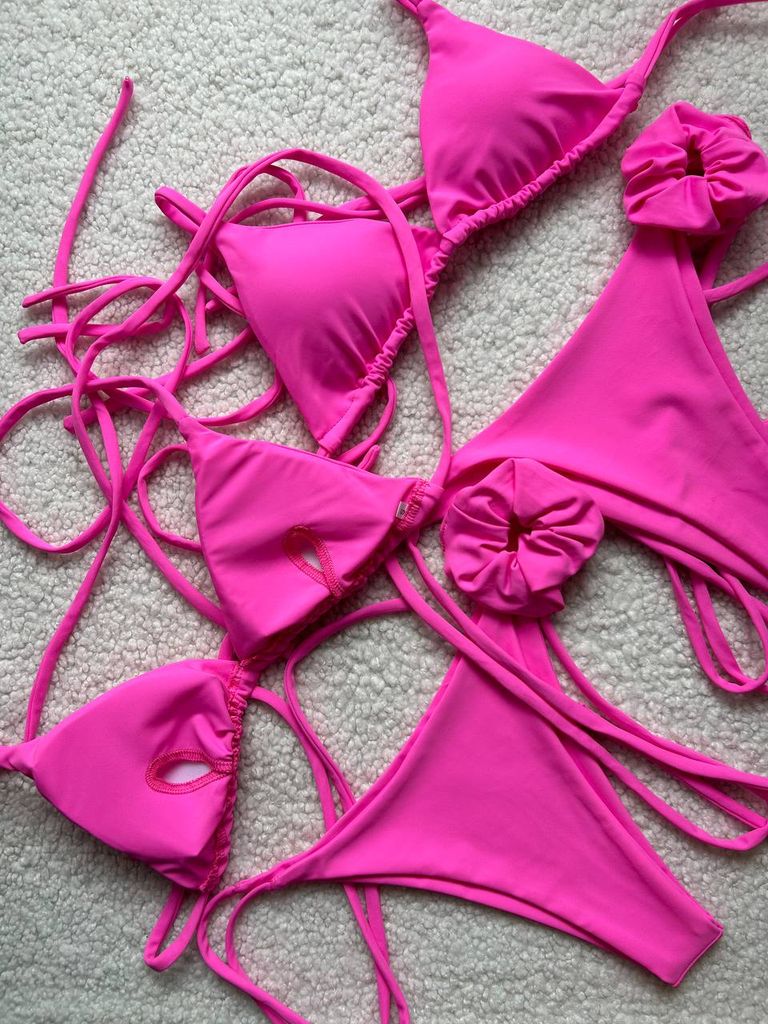 Рожевий купальник бікіні на зав'язках 