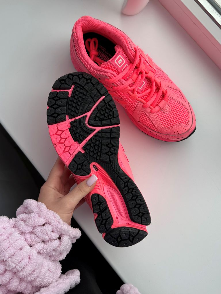 Кросівки коралові New Balance 1906 Full Pink