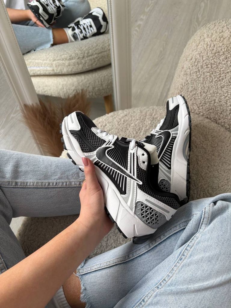 Кросівки Nike Vomero Zoom 5 Grey Black
