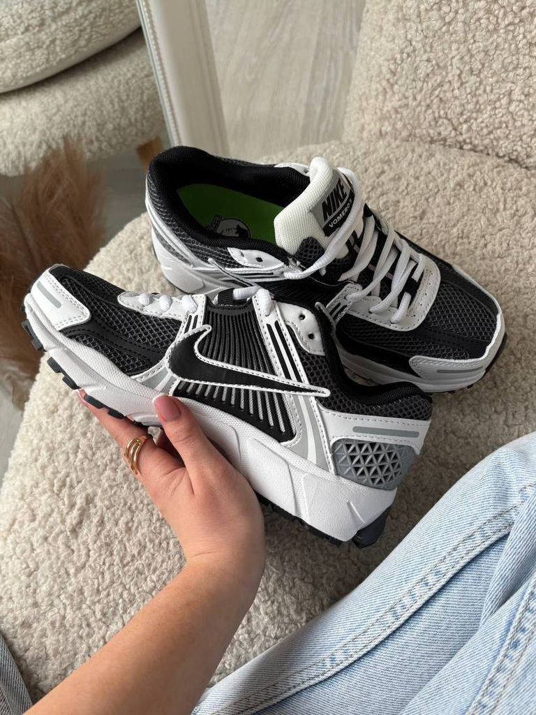 Кросівки Nike Vomero Zoom 5 Grey Black
