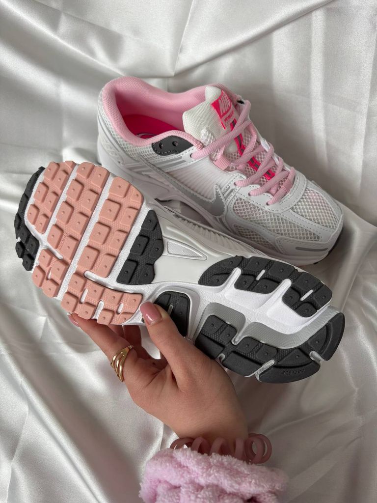 Кросівки Nike Vomero Zoom 5 White Pink