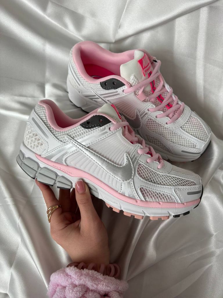 Кросівки Nike Vomero Zoom 5 White Pink