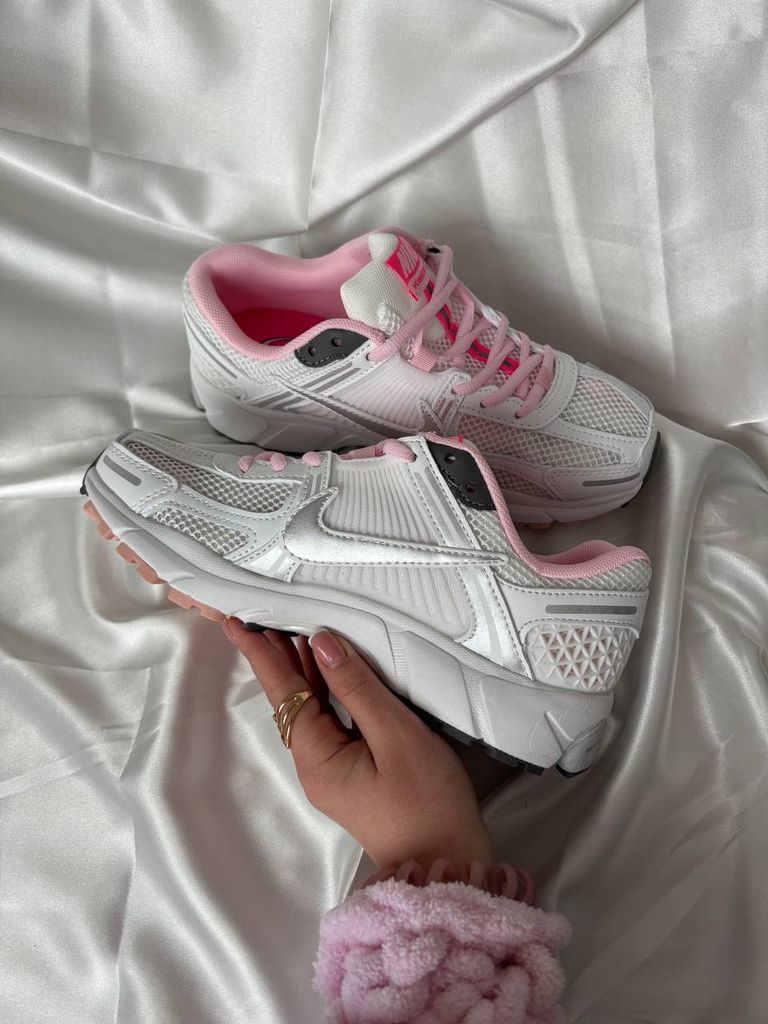 Кросівки Nike Vomero Zoom 5 White Pink