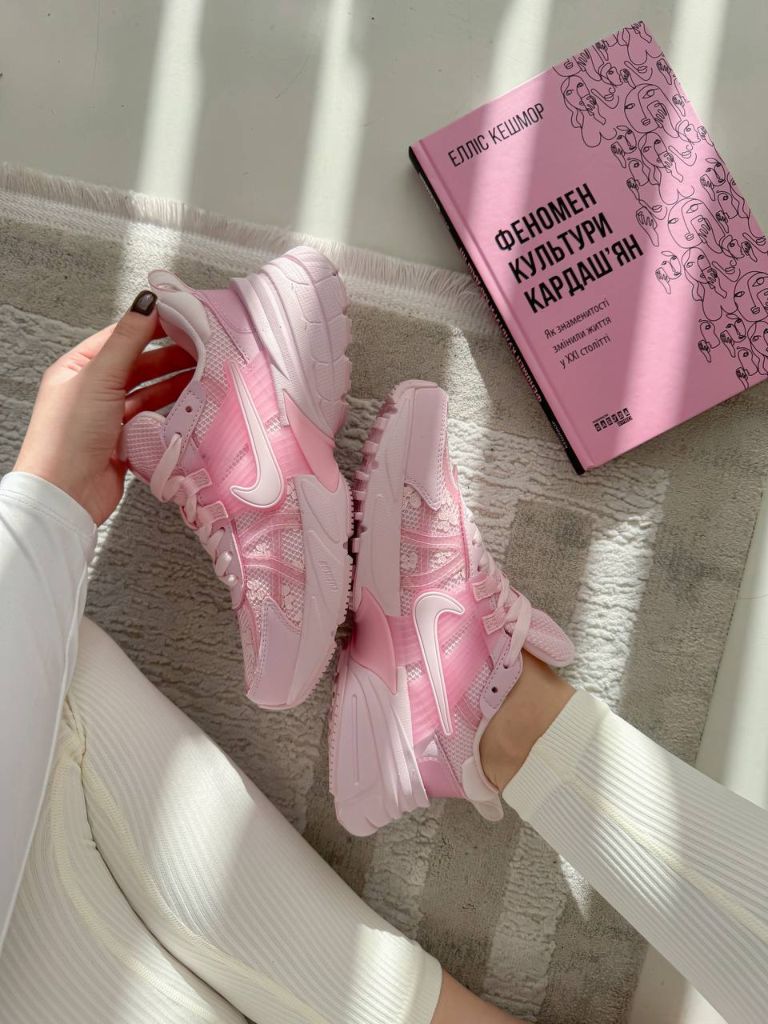 Кросівки рожеві Nike V2K Runtekk White Pink Flowers