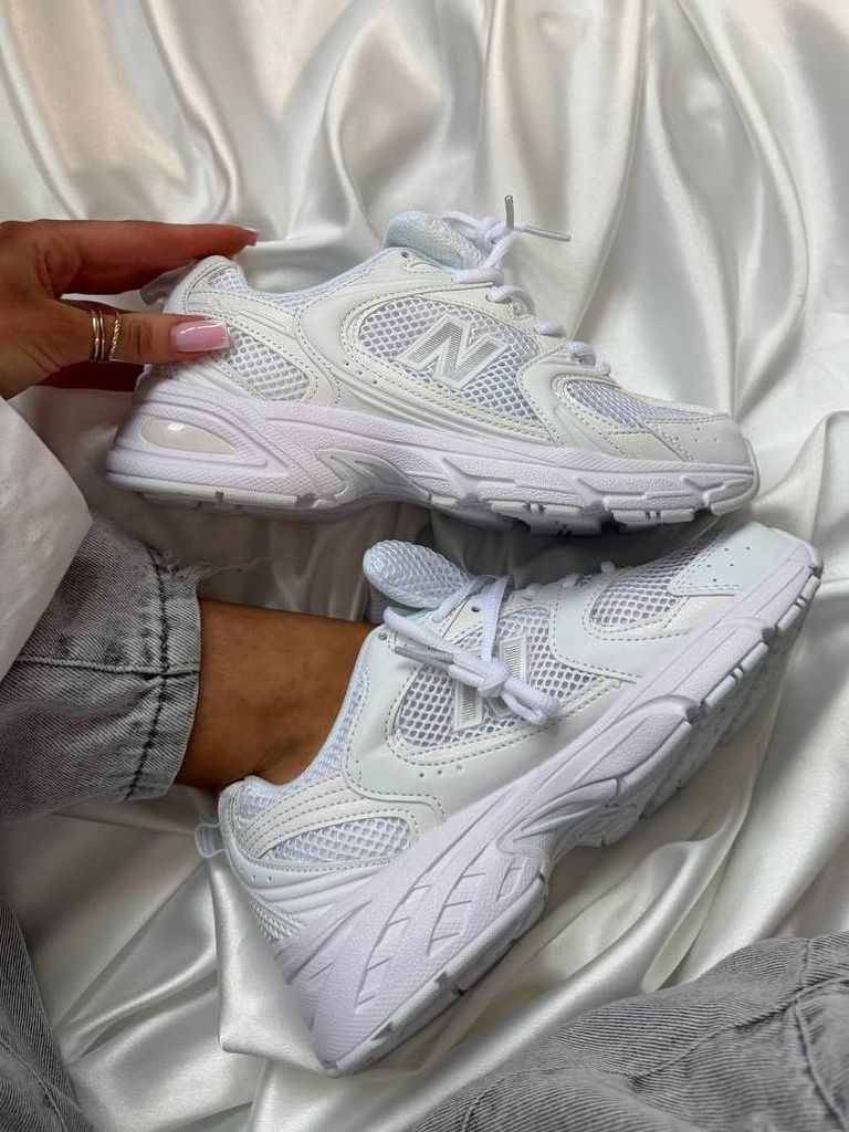 Кросівки білі New Balance 530 White