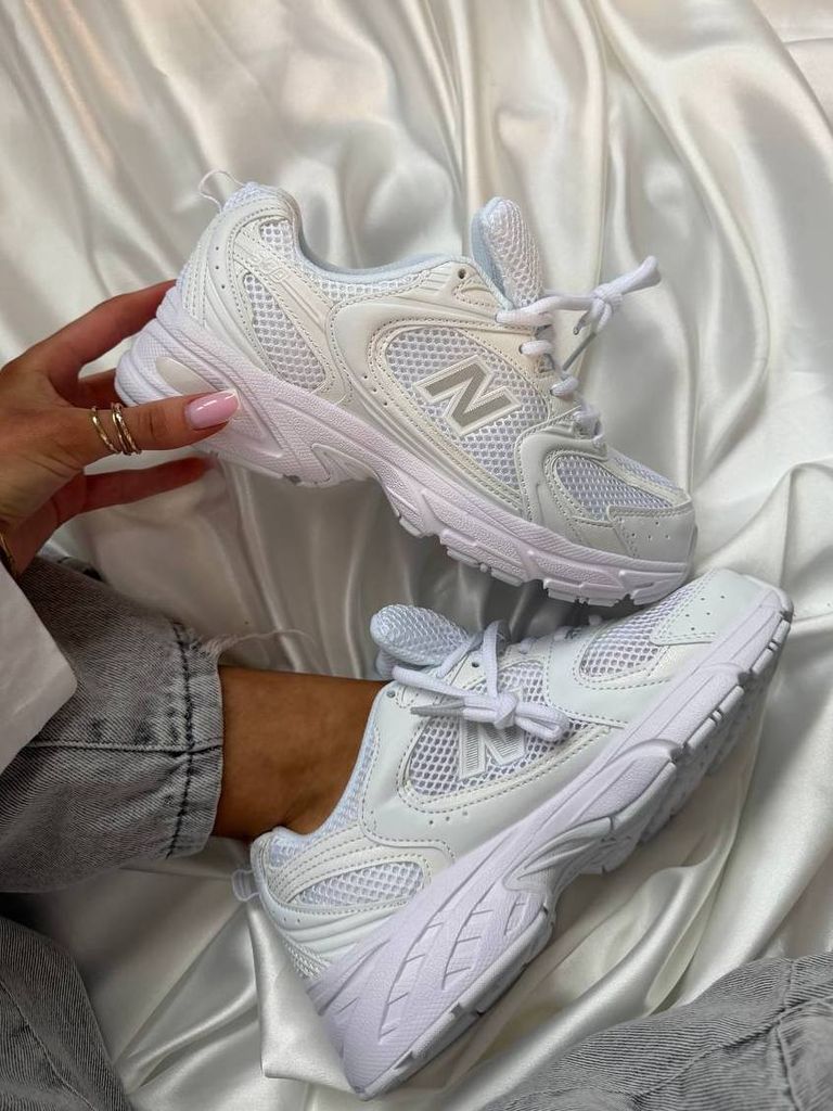 Кросівки білі New Balance 530 White